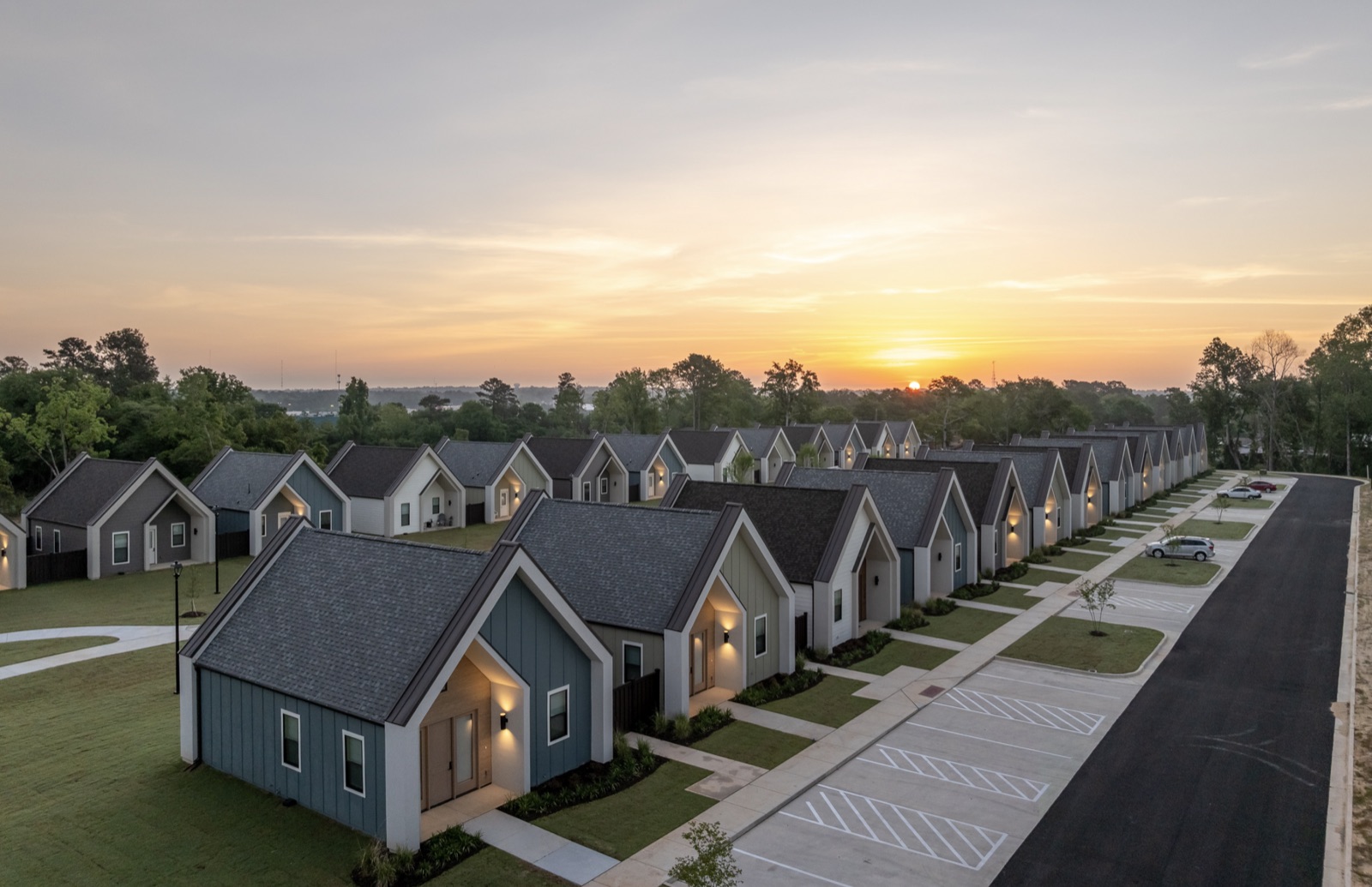 Homes and shared outdoor spaces at Serenity Courtyard.