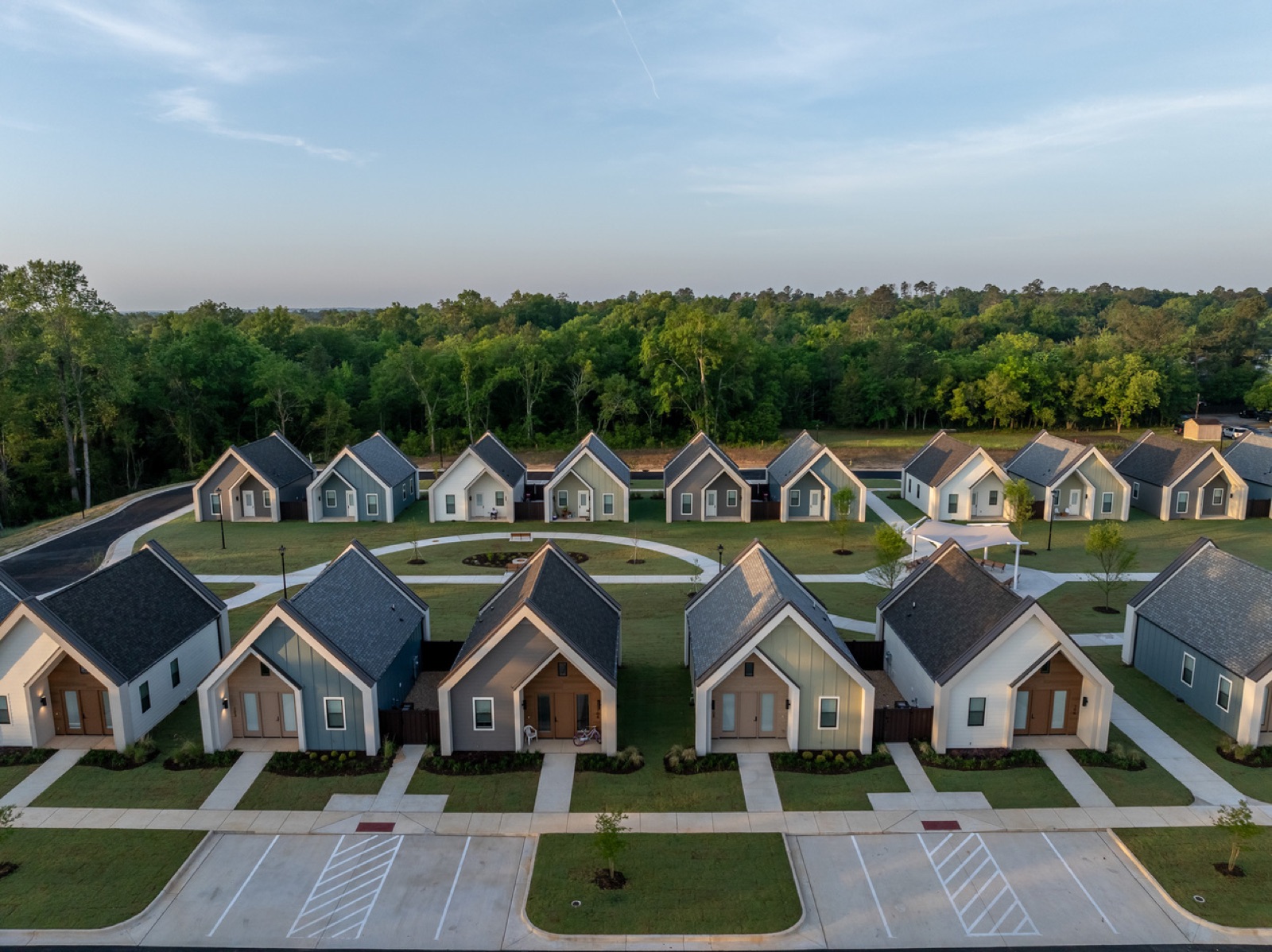 Homes and shared outdoor spaces at Serenity Courtyard.