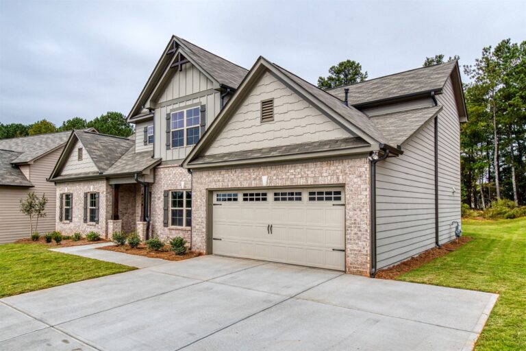 3 Ways Production Builders Can Use Exterior House Panels to Create Inspiring Residential Design