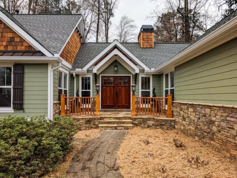 Perfect Pairings: How To Coordinate Your Roof and Siding