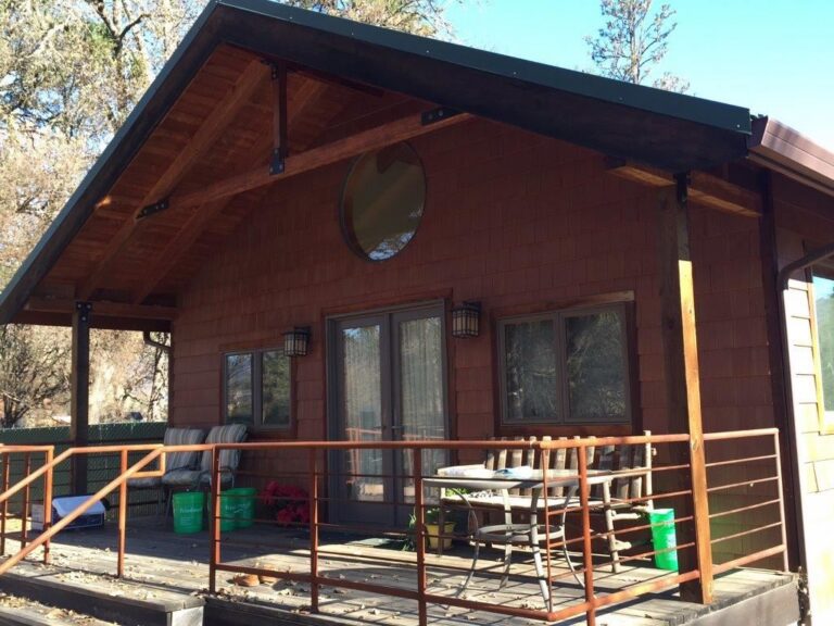 The Last House Standing in a California Wildfire Was Armored With Fiber Cement